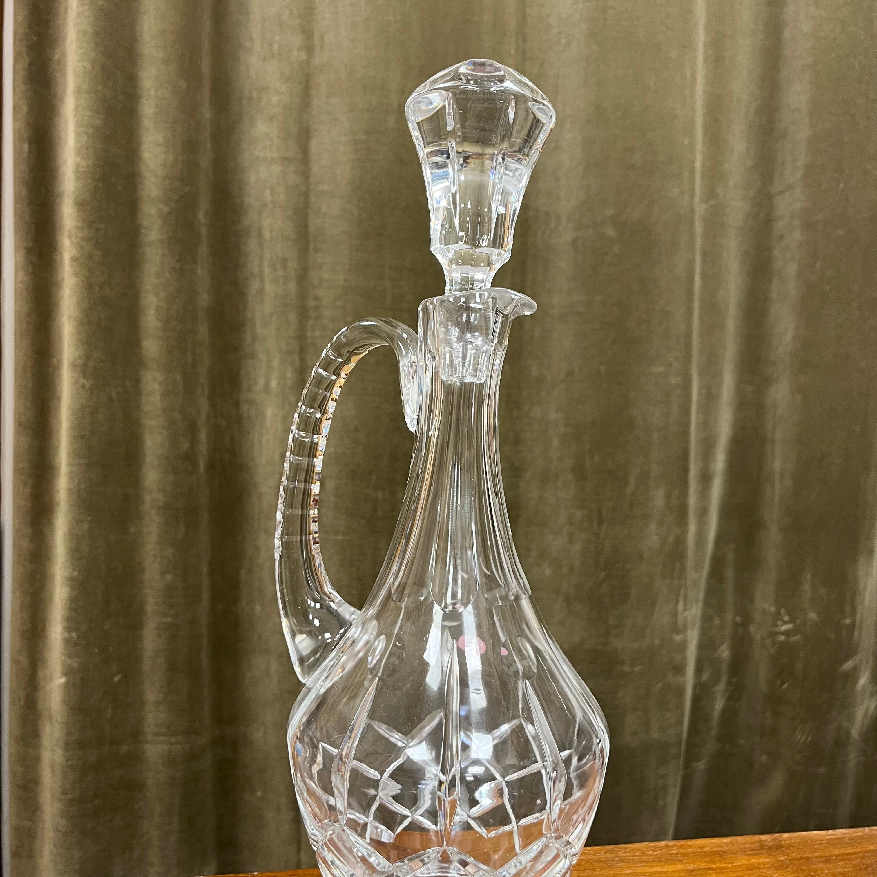 Carafe en cristal taillé main – soufflée bouche