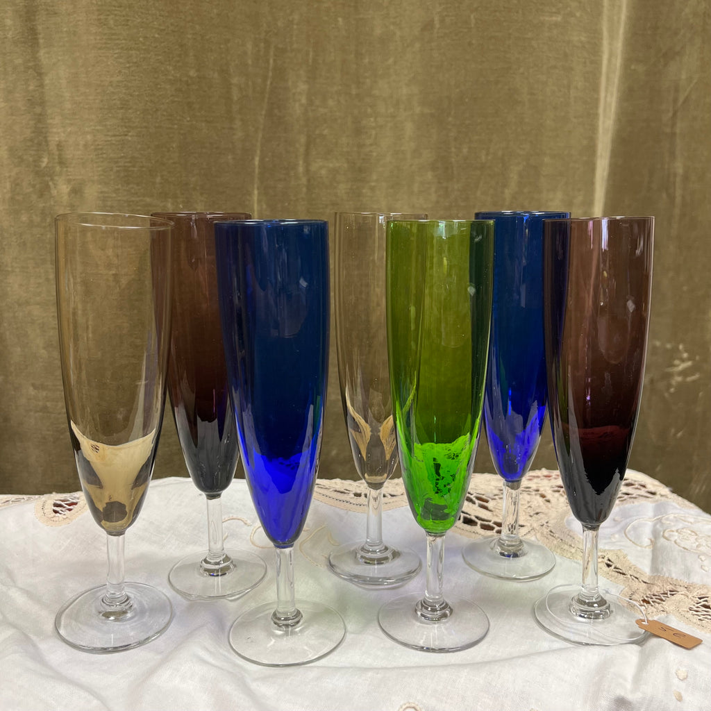 Flûtes champagne multicolores