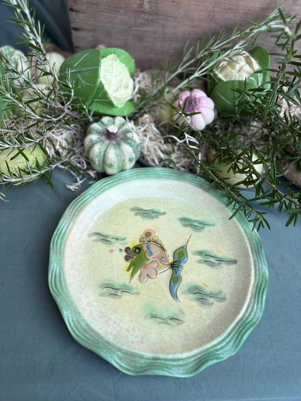 Service d'assiettes Vallauris Cèrenne – Décor Les Poissons, années 1950